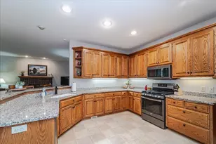 5903 Bryant Ln, Inver Grove Heights, MN 55076 - Photo 7