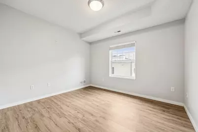 619 8th Street SE #208, Minneapolis, MN 55414 - Photo 13