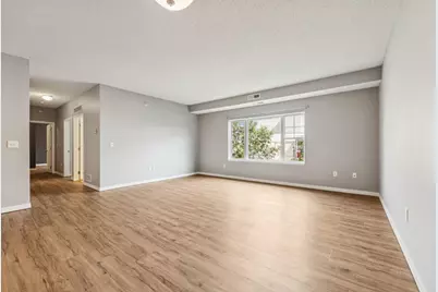 619 8th Street SE #208, Minneapolis, MN 55414 - Photo 9