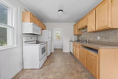 227 E Elm Street, River Falls, WI 54022 - Photo 19