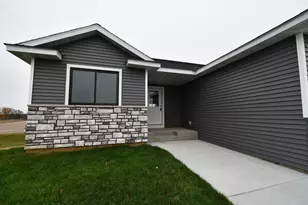 903 7th Ave, Wanamingo, MN 55983 - Photo 5