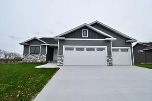 903 7th Ave, Wanamingo, MN 55983 - Photo 3