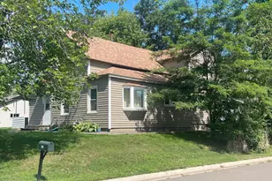 410 Washington St, Sandstone, MN 55072 - Photo 27