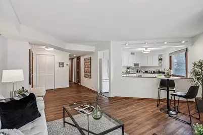 121 Washington Avenue S #402, Minneapolis, MN 55401 - Photo 1