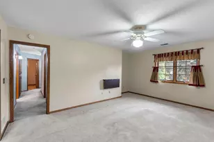 2360 Apache Ct, Mendota Heights, MN 55120 - Photo 33