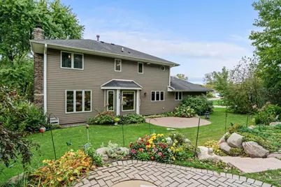 2360 Apache Court, Mendota Heights, MN 55120 - Photo 5