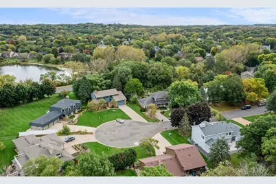 2360 Apache Court, Mendota Heights, MN 55120 - Photo 69