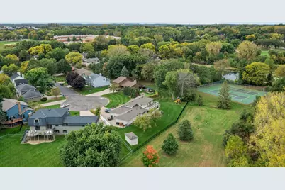 2360 Apache Court, Mendota Heights, MN 55120 - Photo 71