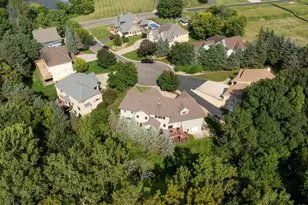 18674 Ponderosa Ct, Eden Prairie, MN 55347 - Photo 71