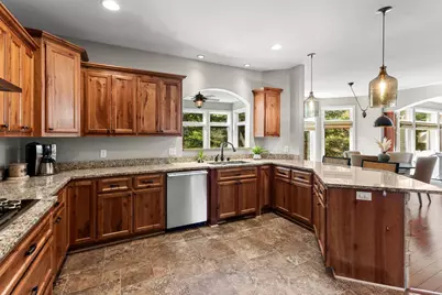 18674 Ponderosa Court, Eden Prairie, MN 55347 - Photo 9