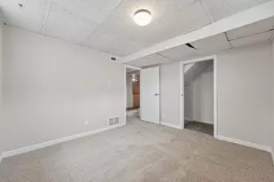 4518 Yates Ave N, Crystal, MN 55422 - Photo 15