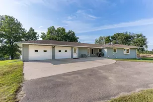 18702 Co Hwy 1, Fergus Falls, MN 56537 - Photo 3