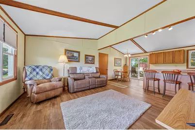 16930 Elmore Trail, Faribault, MN 55021 - Photo 15