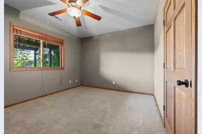 2226 Flora Court, Hugo, MN 55038 - Photo 31