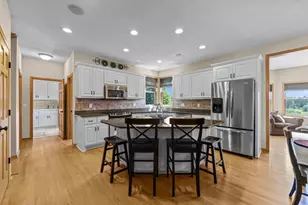 2226 Flora Ct, Hugo, MN 55038 - Photo 13