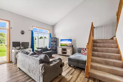 2159 Cleveland Way S, Cambridge, MN 55008 - Photo 5