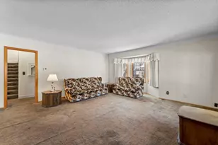 401 Central Dr W, Braham, MN 55006 - Photo 5