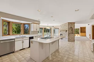 3 Hill Farm Cir, North Oaks, MN 55127 - Photo 15