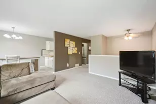 1003 Pontiac Ln, Chanhassen, MN 55317 - Photo 1