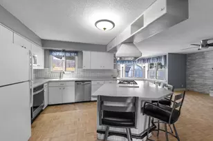 10433 Utah Rd, Bloomington, MN 55438 - Photo 11