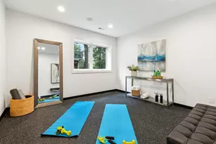 6612 Warren Ave S, Edina, MN 55439 - Photo 13