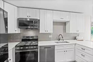 10434 S Decatur Ave S, Bloomington, MN 55438 - Photo 7