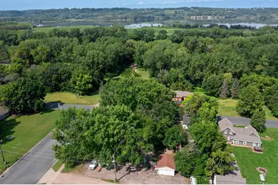 720 Bluff Avenue E, Shakopee, MN 55379 - Photo 19