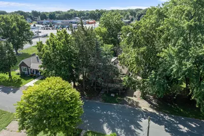 720 Bluff Avenue E, Shakopee, MN 55379 - Photo 25