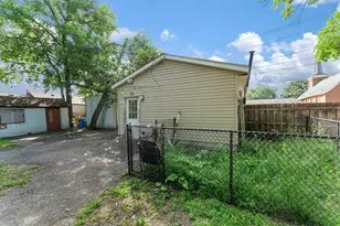 720 Bluff Ave E, Shakopee, MN 55379 - Photo 67