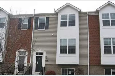 7913 Stratford Circle, Shakopee, MN 55379 - Photo 1