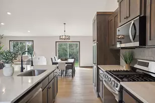 21349 Cottonwood St NW, Oak Grove, MN 55011 - Photo 9