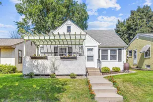 1427 Wynne Ave, Saint Paul, MN 55108 - Photo 1