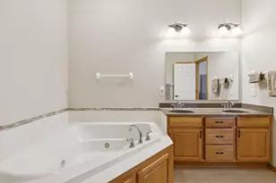 9919 Colorado Ln N, Brooklyn Park, MN 55445 - Photo 21