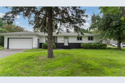 117 W Lockerbie Street, Litchfield, MN 55355 - Photo 1