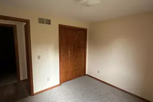 1103 Horizon Dr, Marshall, MN 56258 - Photo 45