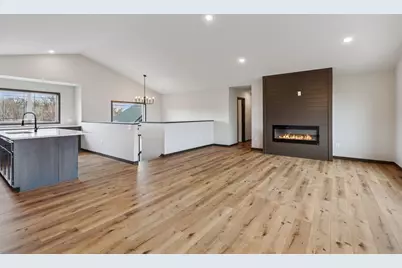 21477 Cottonwood Street NW, Oak Grove, MN 55011 - Photo 9