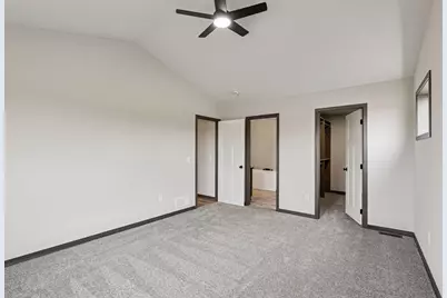 21477 Cottonwood Street NW, Oak Grove, MN 55011 - Photo 19