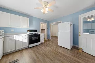 219 Davis St, Le Sueur, MN 56058 - Photo 11