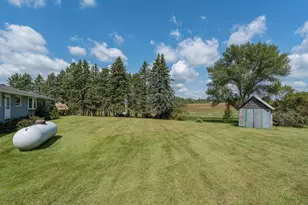 39321 141st Ave, Montgomery, MN 56069 - Photo 35