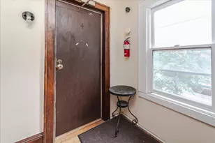 2416 4th Ave S, Minneapolis, MN 55404 - Photo 9