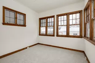 1002 Marshall Ave, Saint Paul, MN 55104 - Photo 11