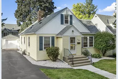 15 Belvidere Street W, Saint Paul, MN 55107 - Photo 1