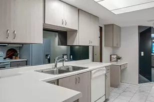 8549 Irwin Rd, Bloomington, MN 55437 - Photo 11