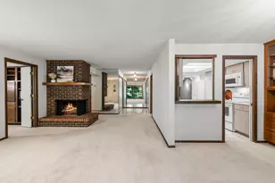 8549 Irwin Rd, Bloomington, MN 55437 - Photo 9