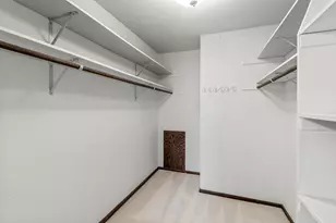 8549 Irwin Rd, Bloomington, MN 55437 - Photo 27