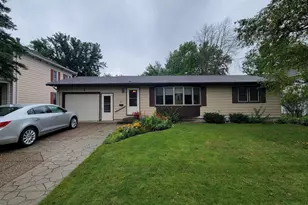 455 E 4th St, Zumbrota, MN 55992 - Photo 1