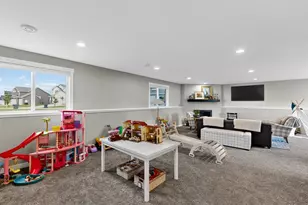 2431 Phoenix Rd SW, Rochester, MN 55902 - Photo 25