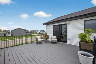 2431 Phoenix Rd SW, Rochester, MN 55902 - Photo 3