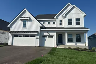 1912 Sparrow Dr, Shakopee, MN 55379 - Photo 1