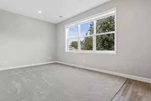 18072 Hyde Park Ave, Lakeville, MN 55044 - Photo 11